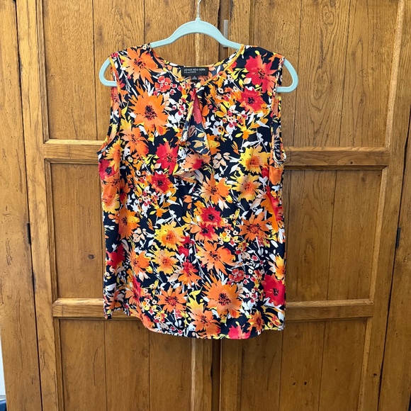 Jones New York Floral Sleeveless Blouse – Size 12 - Picture 1 of 6